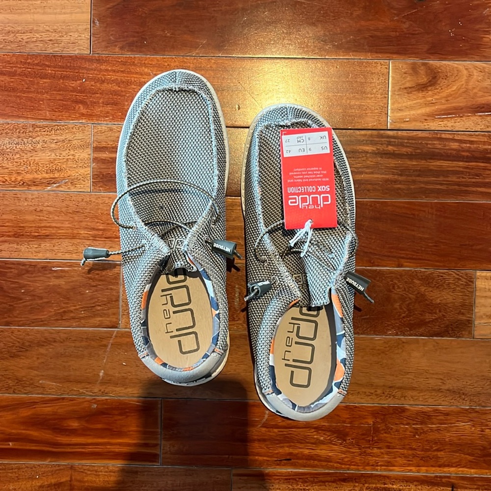 Hey dude shoes
